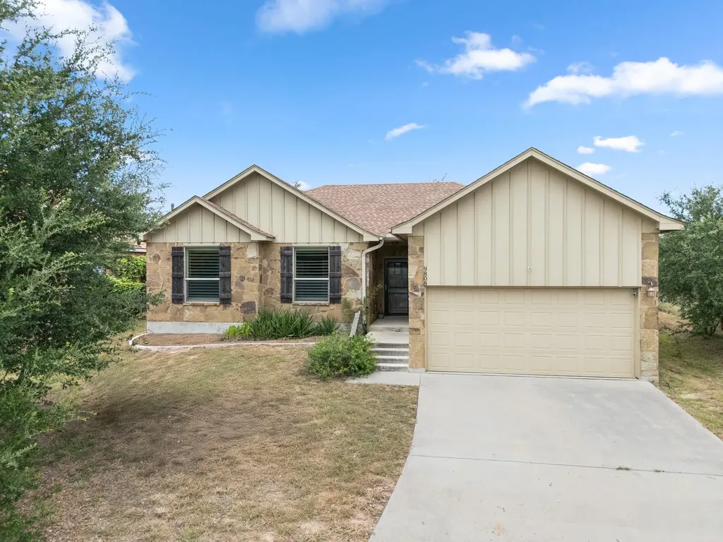 9808 Longhorn Skyway Dripping Springs TX 78620