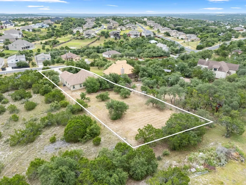 9808 Longhorn Skyway Dripping Springs TX 78620