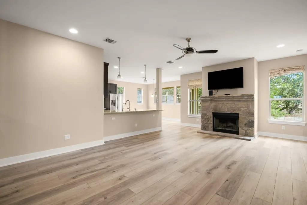 9808 Longhorn Skyway Dripping Springs TX 78620