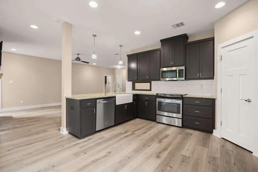 9808 Longhorn Skyway Dripping Springs TX 78620