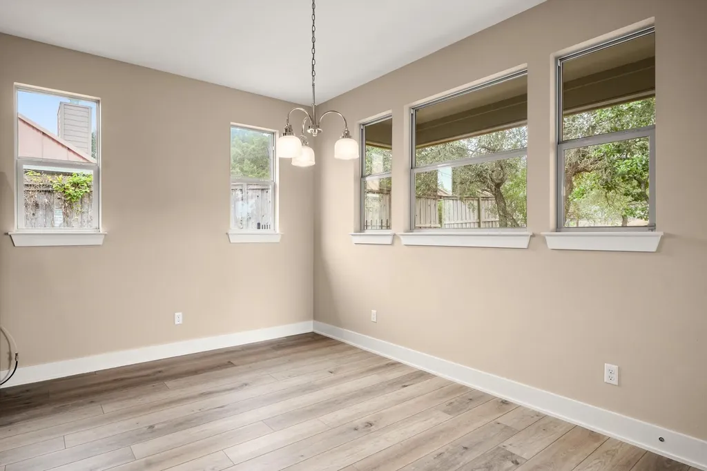 9808 Longhorn Skyway Dripping Springs TX 78620