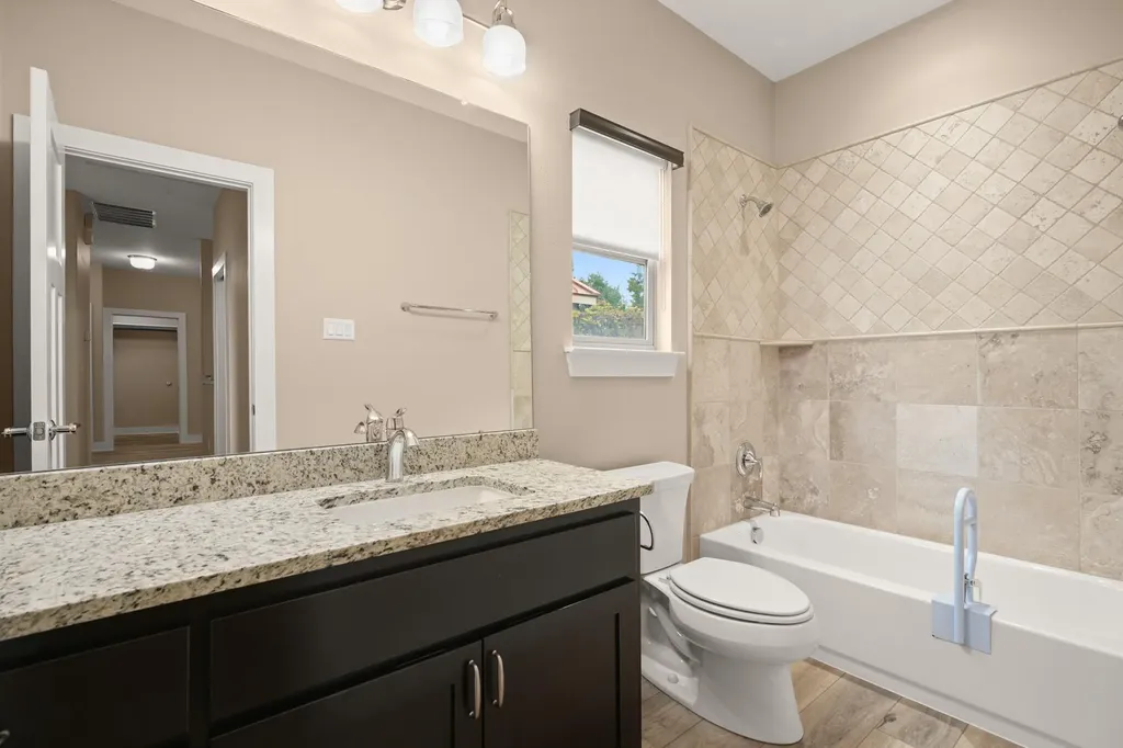 9808 Longhorn Skyway Dripping Springs TX 78620