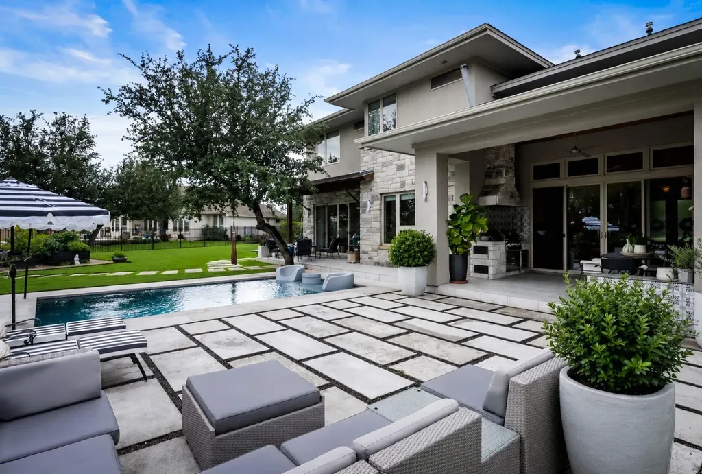 495 Bunker Ranch Boulevard Dripping Springs TX 78620