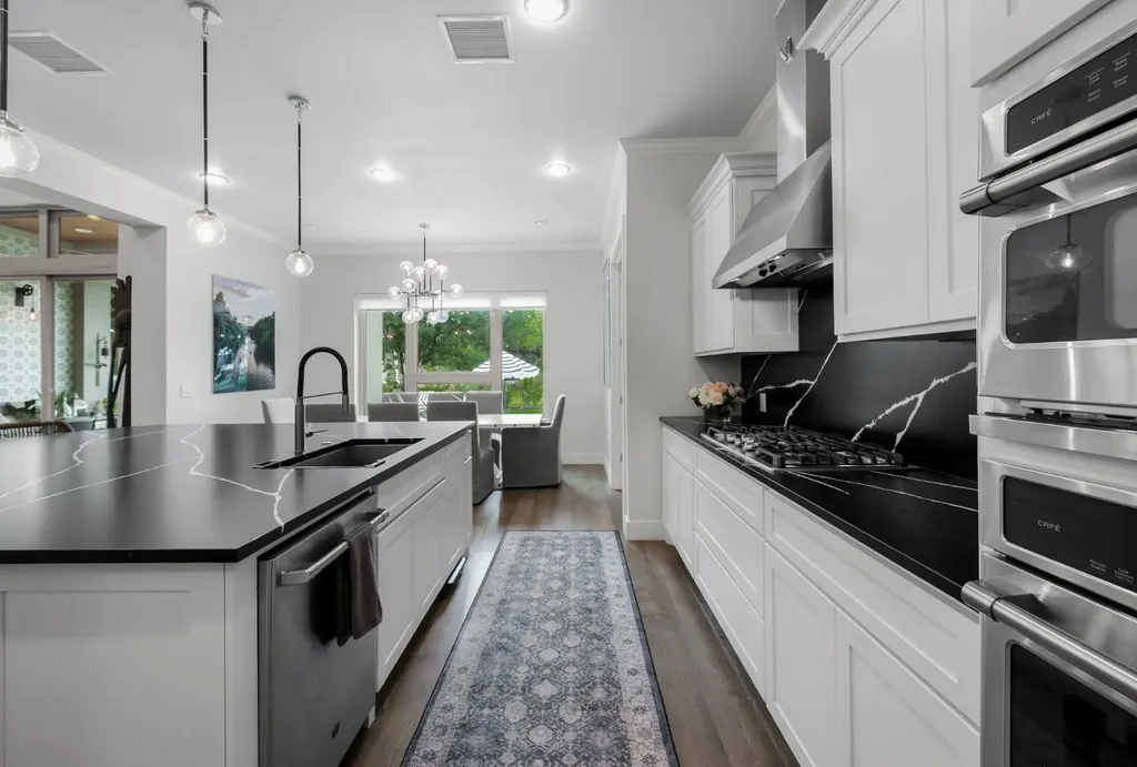 495 Bunker Ranch Boulevard Dripping Springs TX 78620