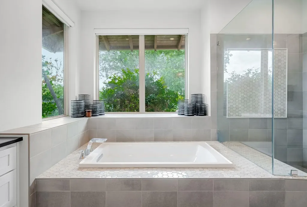 495 Bunker Ranch Boulevard Dripping Springs TX 78620