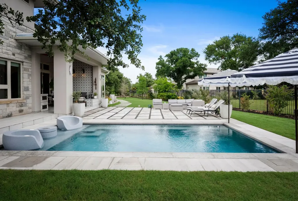 495 Bunker Ranch Boulevard Dripping Springs TX 78620