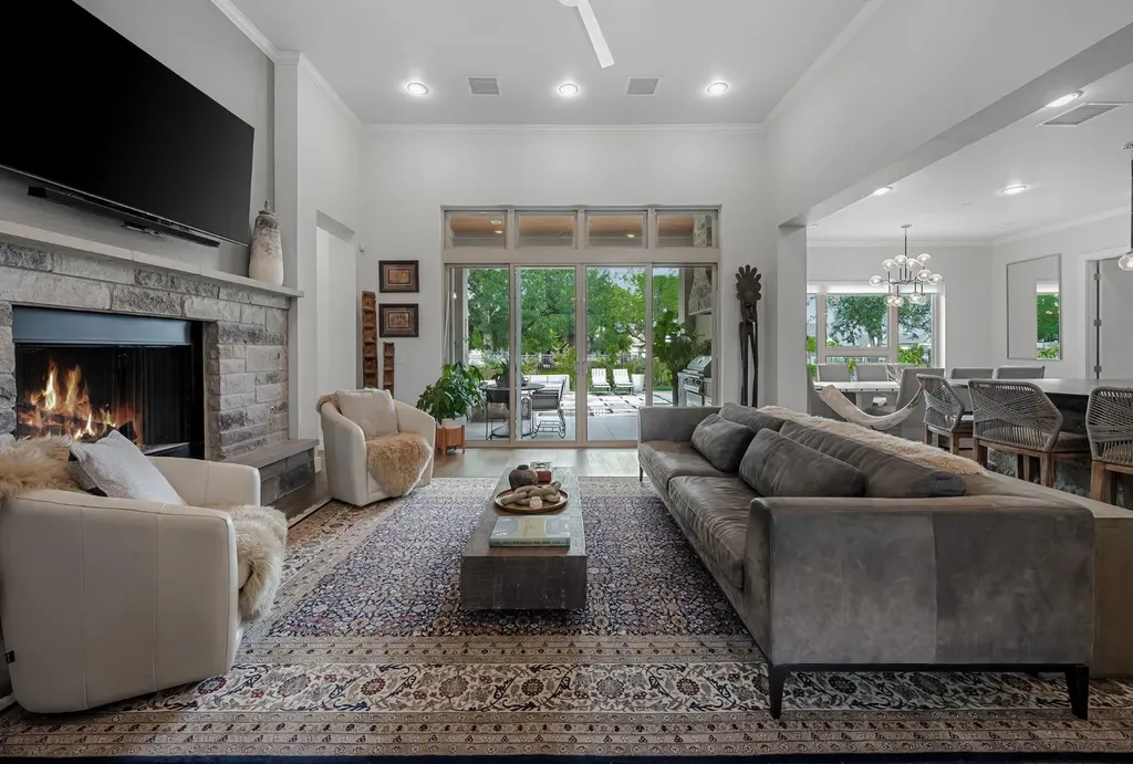 495 Bunker Ranch Boulevard Dripping Springs TX 78620