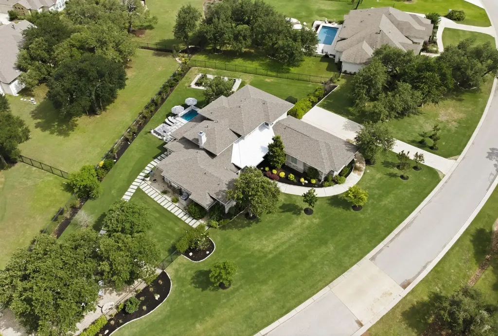 495 Bunker Ranch Boulevard Dripping Springs TX 78620