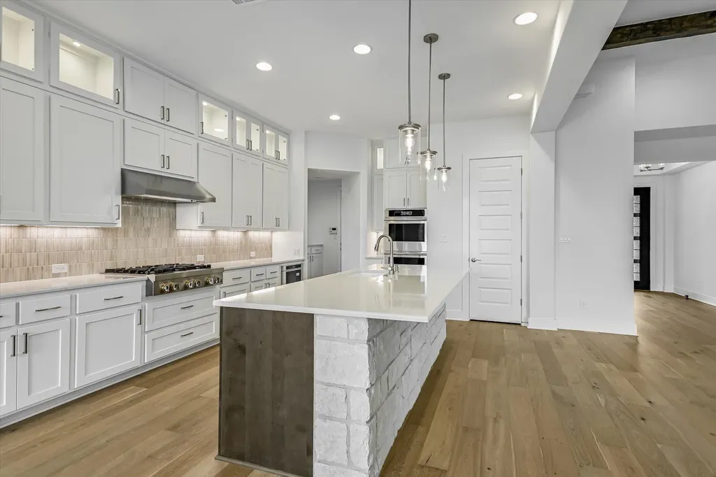 520 Wonderstruck Liberty Hill TX 78642