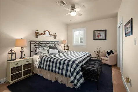 2216 Garden Court San Marcos TX 78666