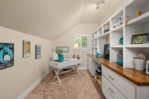 2216 Garden Court San Marcos TX 78666