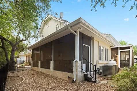 2216 Garden Court San Marcos TX 78666