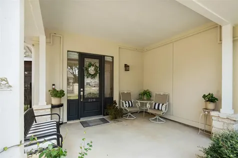 2216 Garden Court San Marcos TX 78666