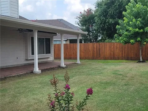 208 Hummingbird Lane Leander TX 78641