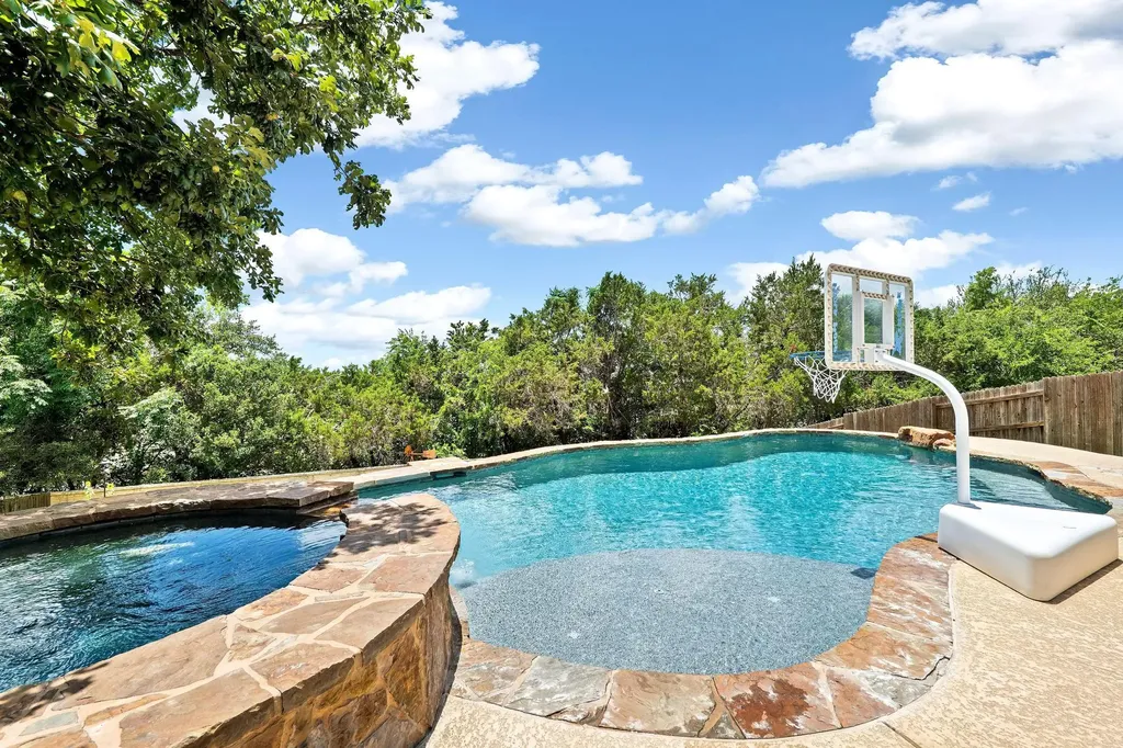 2506 Guara Drive Cedar Park TX 78613