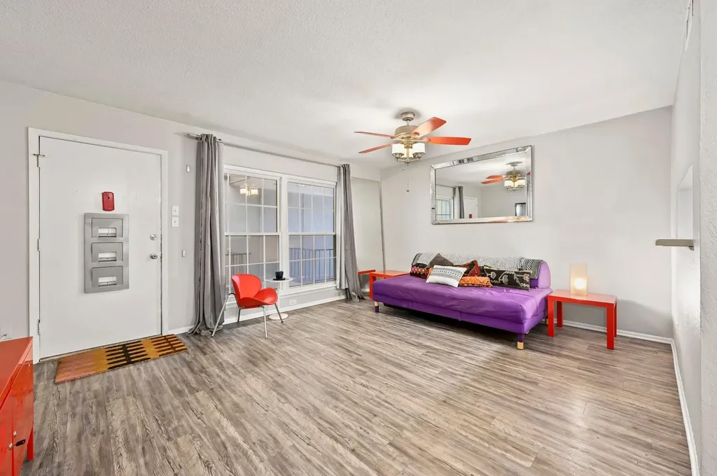 2425 Ashdale Drive Austin TX 78757