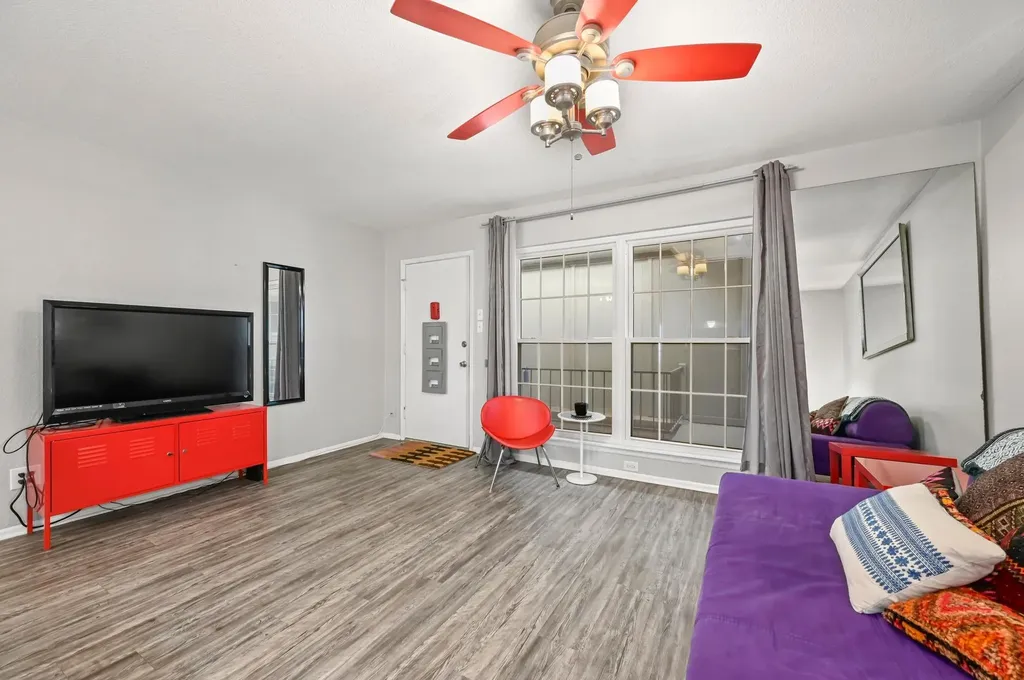 2425 Ashdale Drive Austin TX 78757