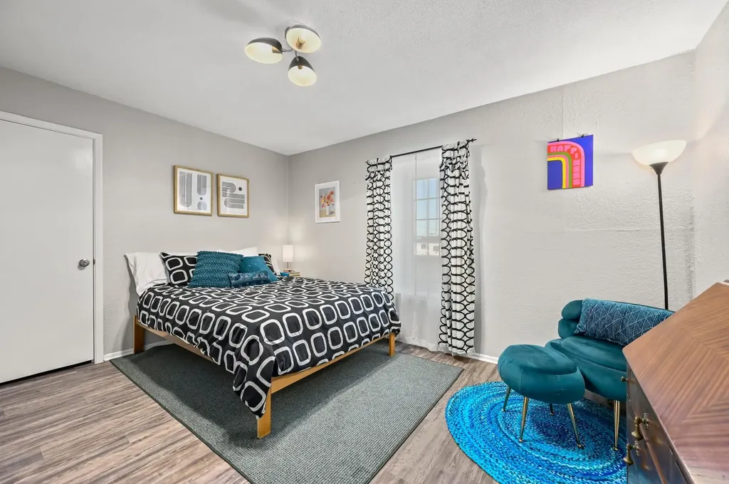 2425 Ashdale Drive Austin TX 78757