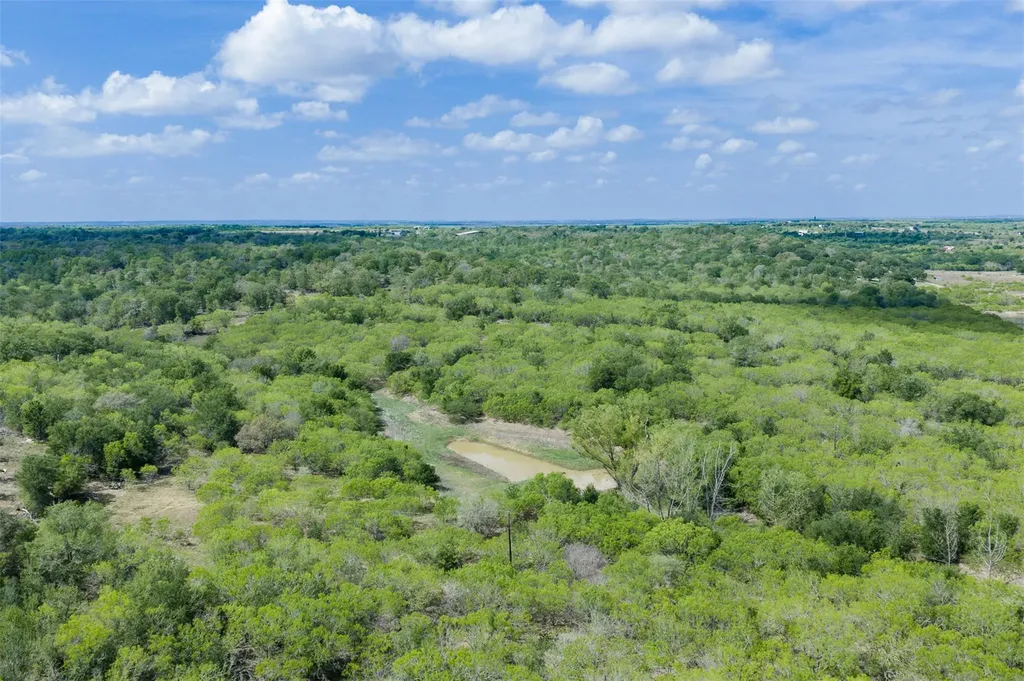 8519 State Park Road Lockhart TX 78644