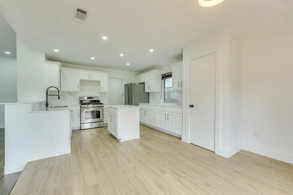 11418 Birchover Lane Austin TX 78754