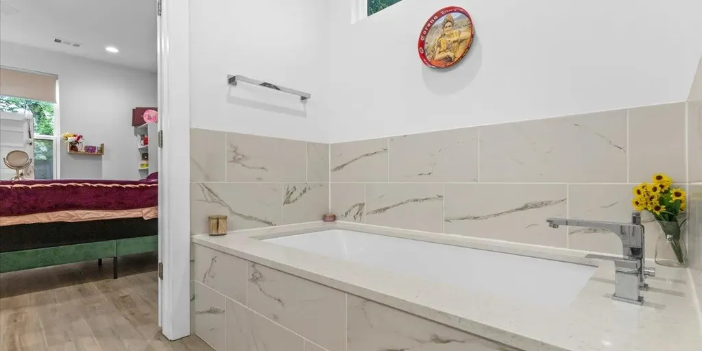 4711 Little Hill Circle Austin TX 78725