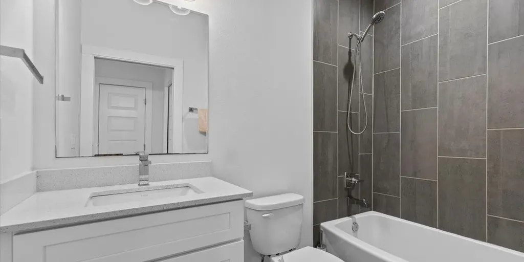4711 Little Hill Circle Austin TX 78725