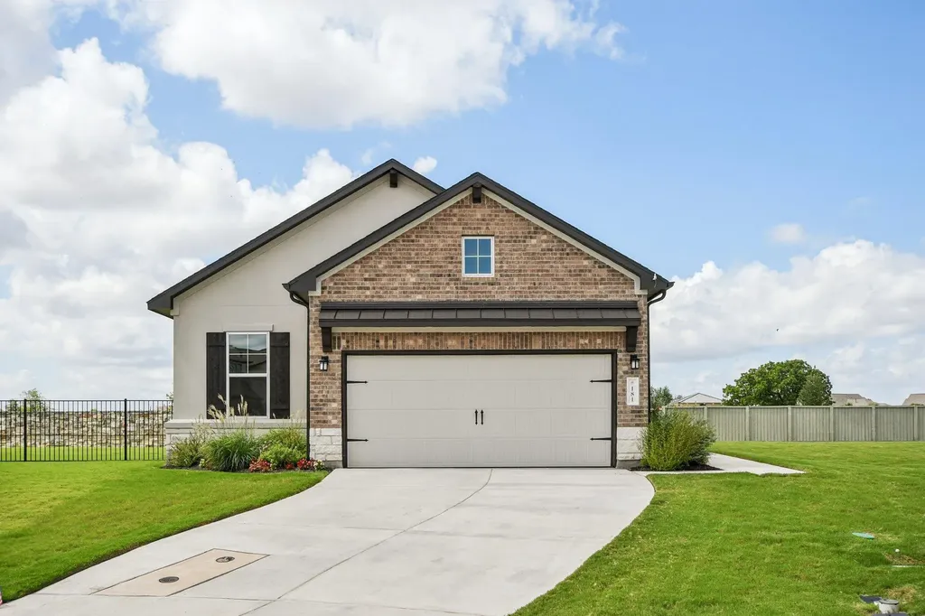 181 Benedum Way Liberty Hill TX 78642