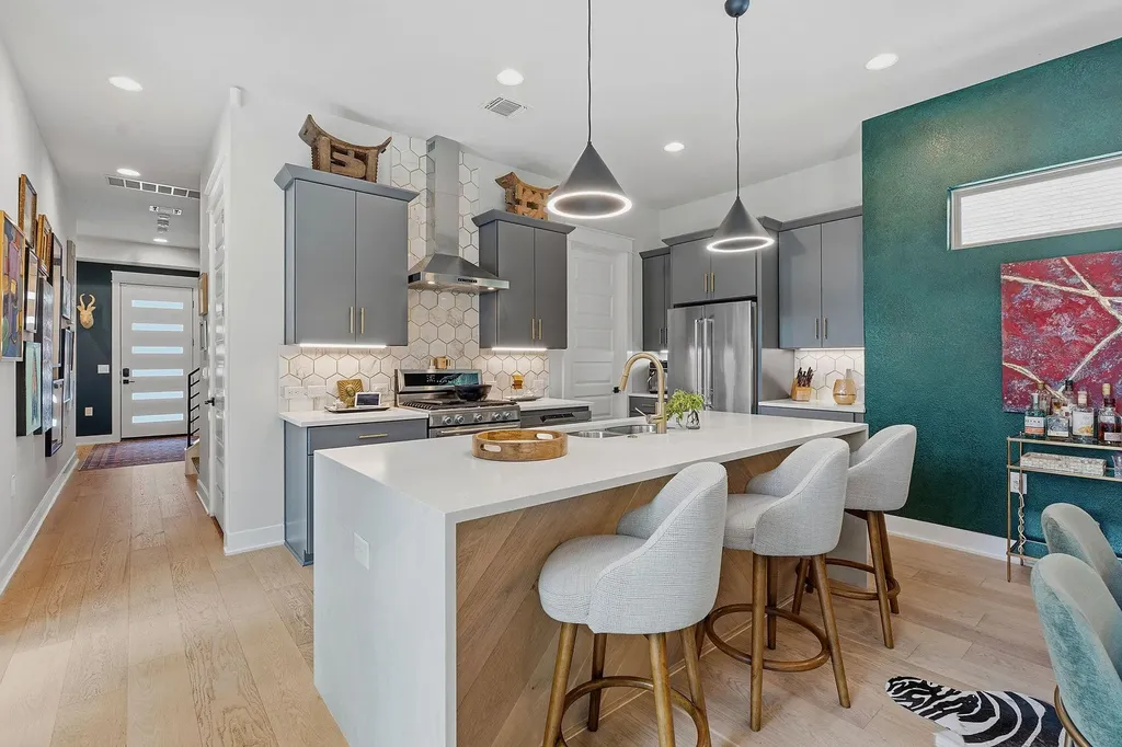 1000 Ellingson Lane Austin TX 78751