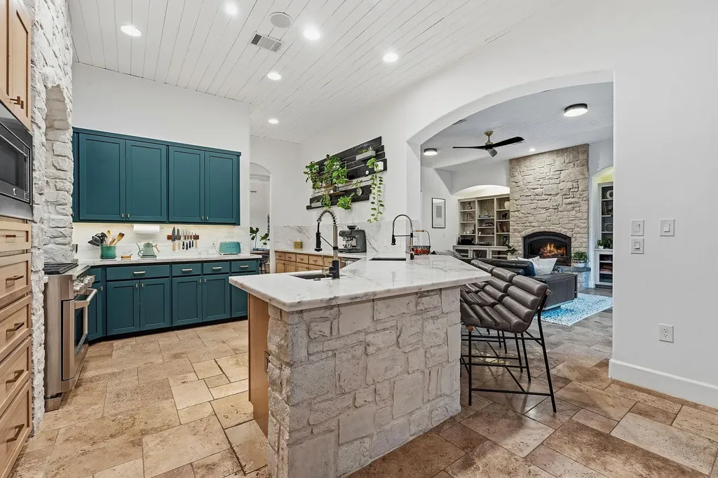 113 Silverstone Drive Georgetown TX 78633
