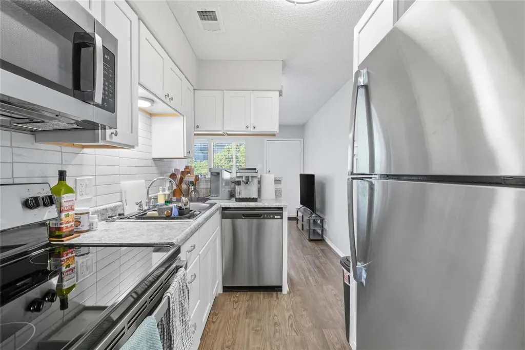 2801 Hemphill Park Austin TX 78705