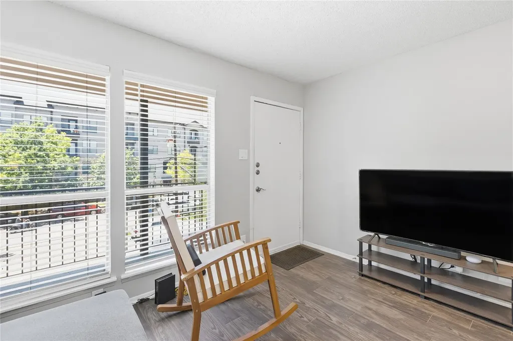 2801 Hemphill Park Austin TX 78705