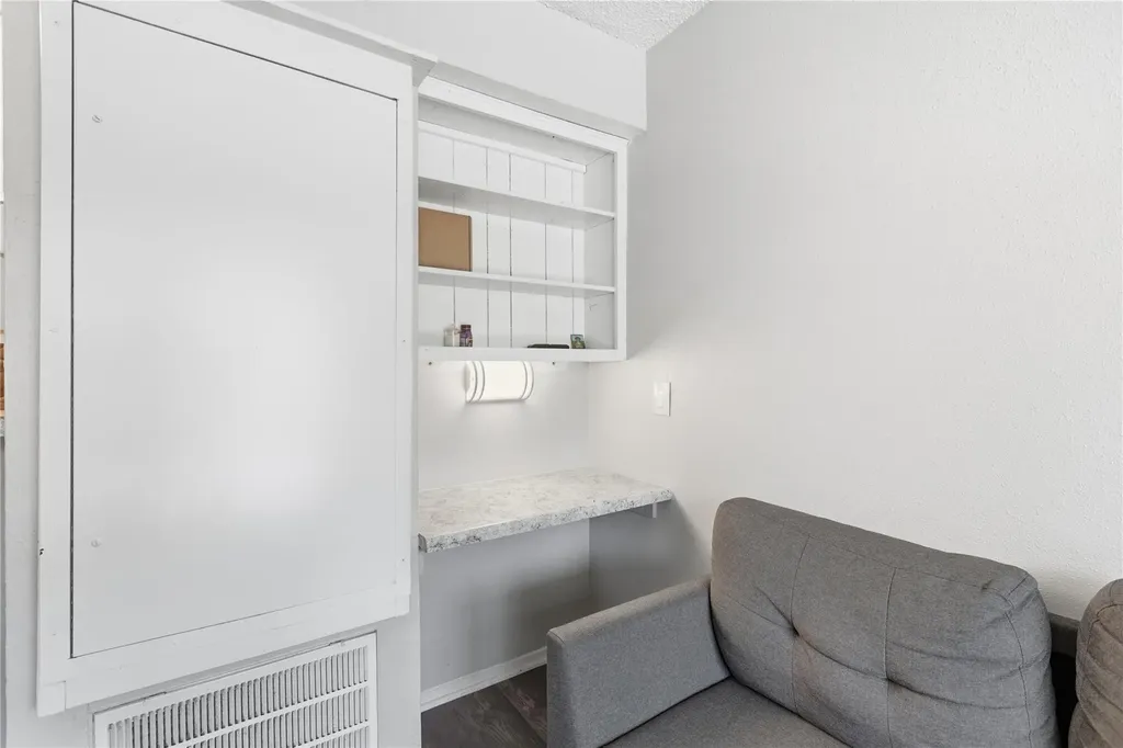 2801 Hemphill Park Austin TX 78705