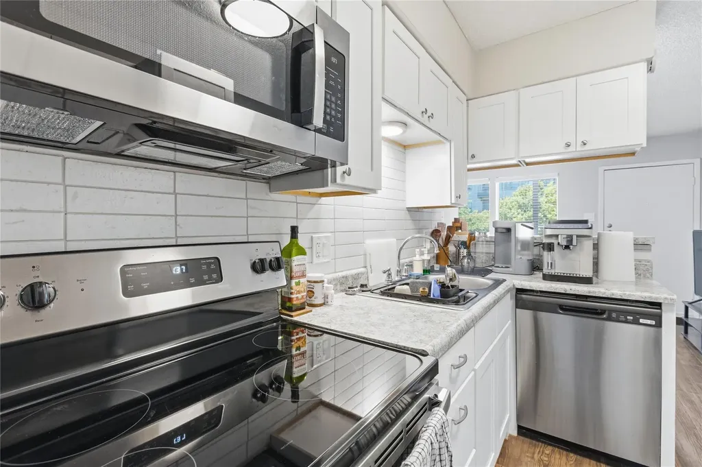 2801 Hemphill Park Austin TX 78705