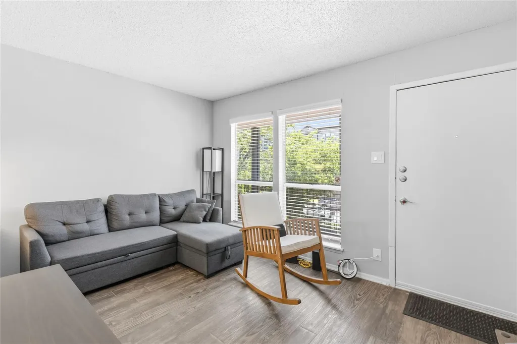 2801 Hemphill Park Austin TX 78705