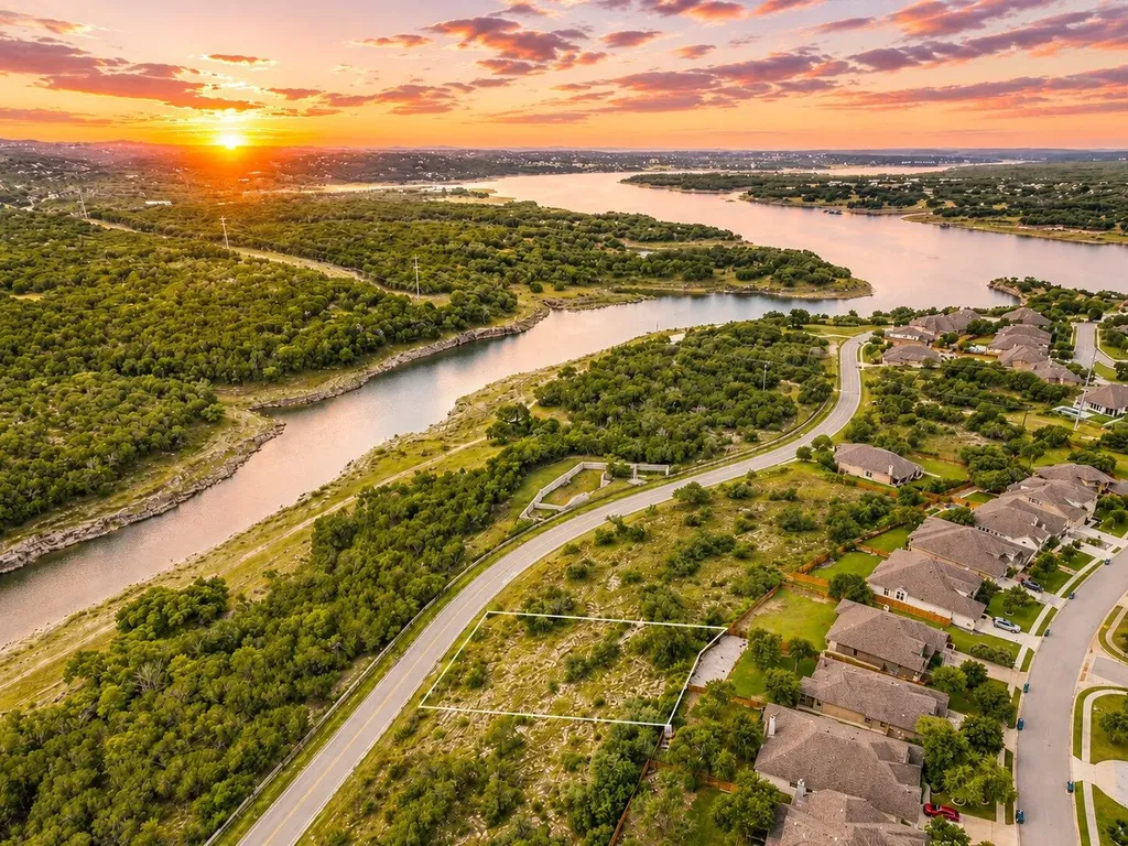 7508 Tessera Parkway Lago Vista TX 78645