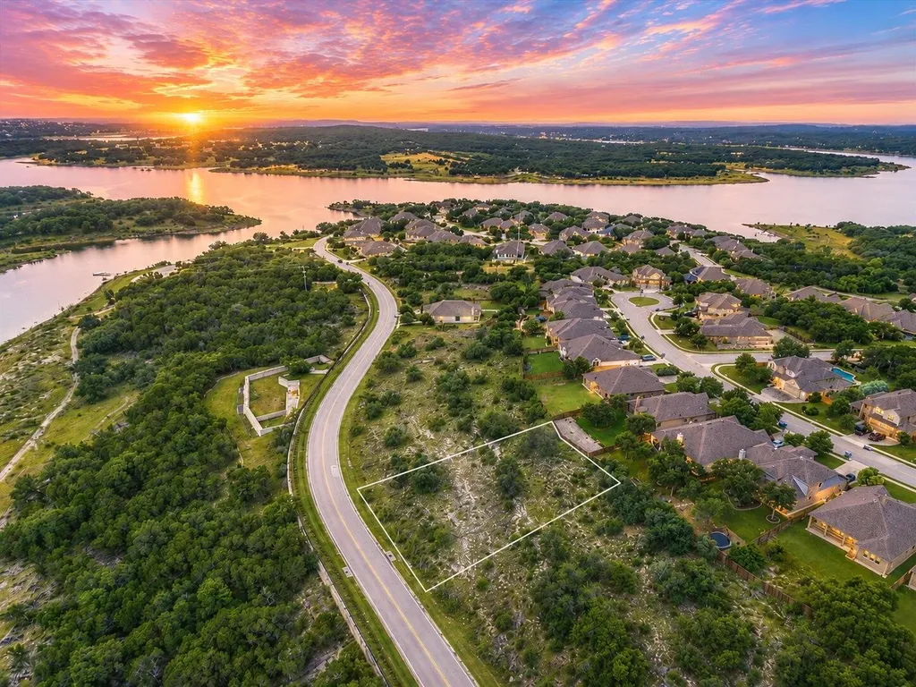 7508 Tessera Parkway Lago Vista TX 78645
