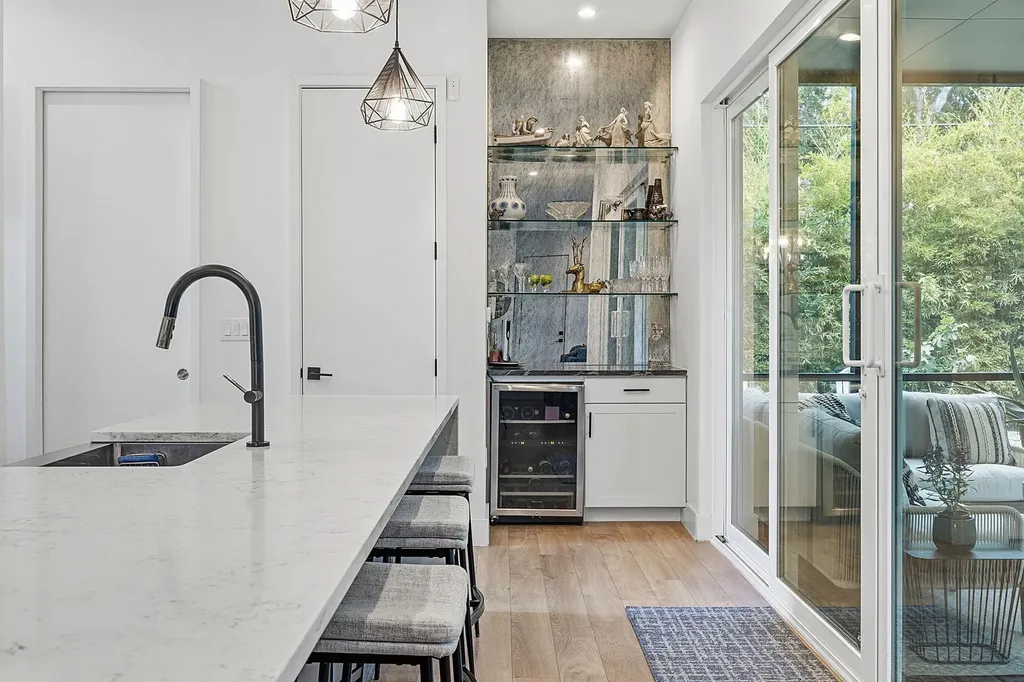 2806 W 44th Street Austin TX 78731