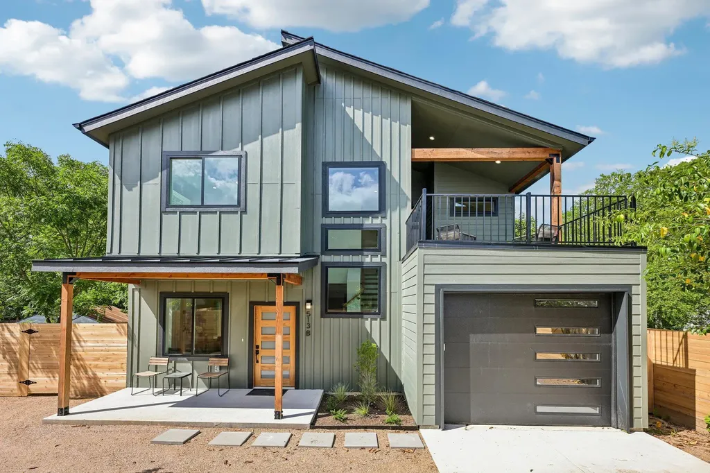 513 W Odell Street Austin TX 78752