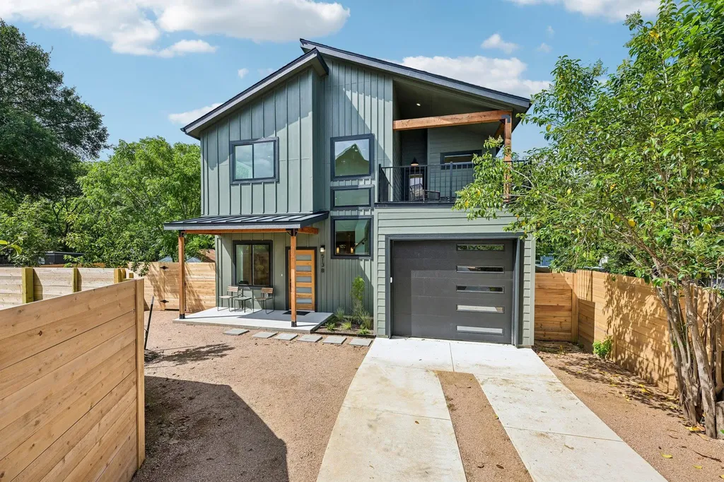 513 W Odell Street Austin TX 78752