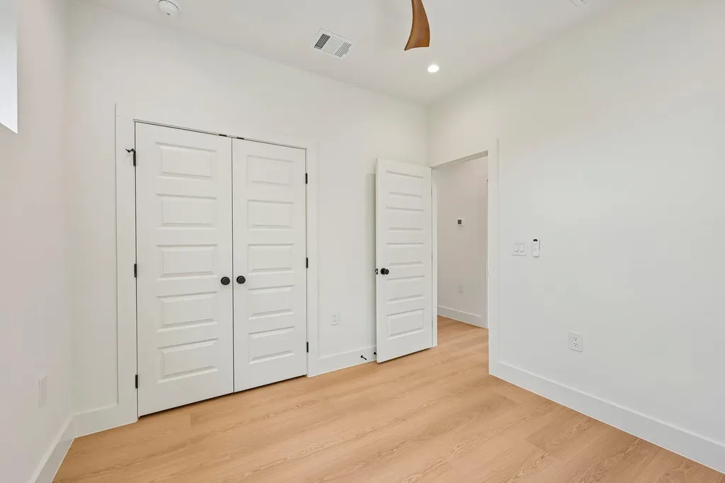 513 W Odell Street Austin TX 78752