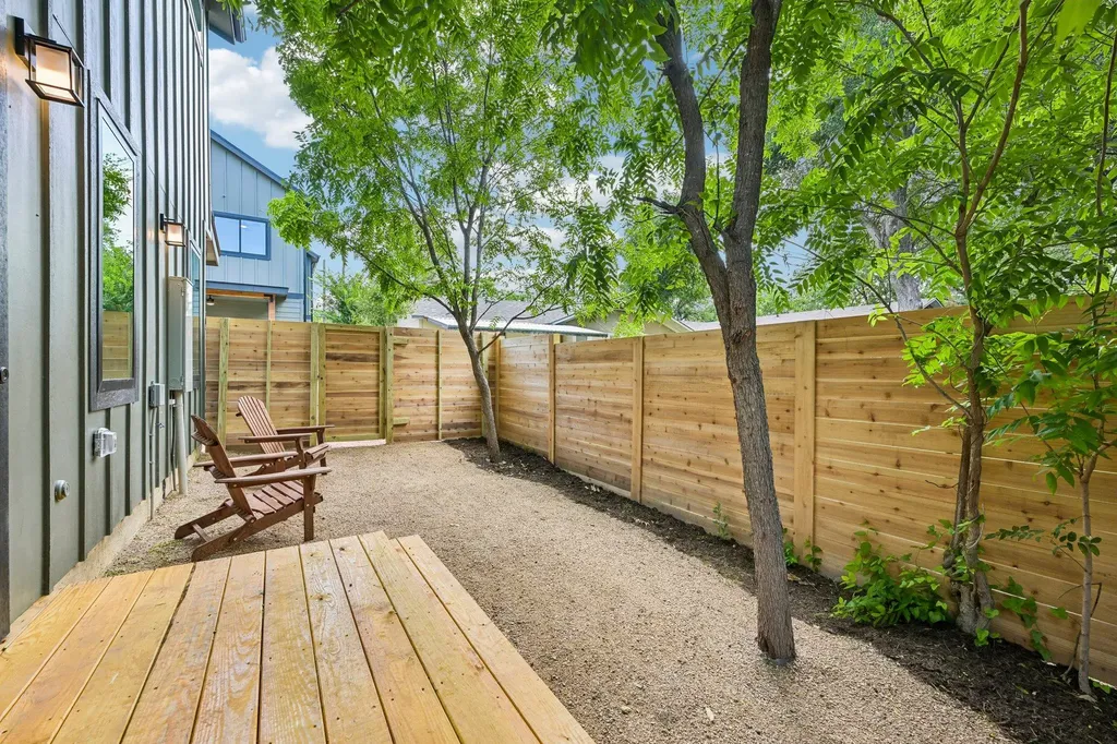 513 W Odell Street Austin TX 78752