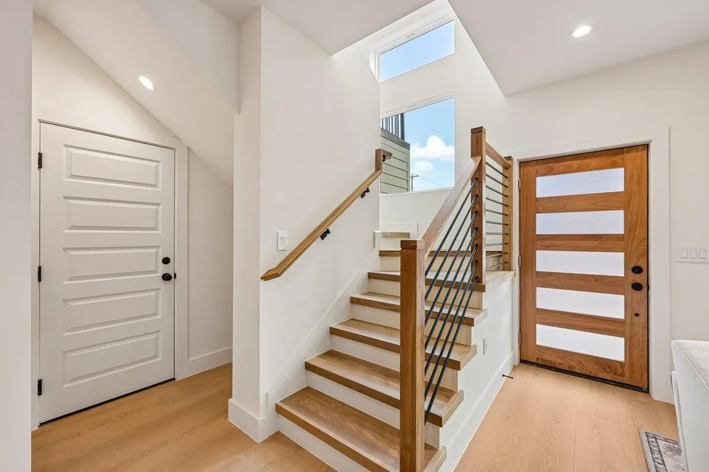 513 W Odell Street Austin TX 78752