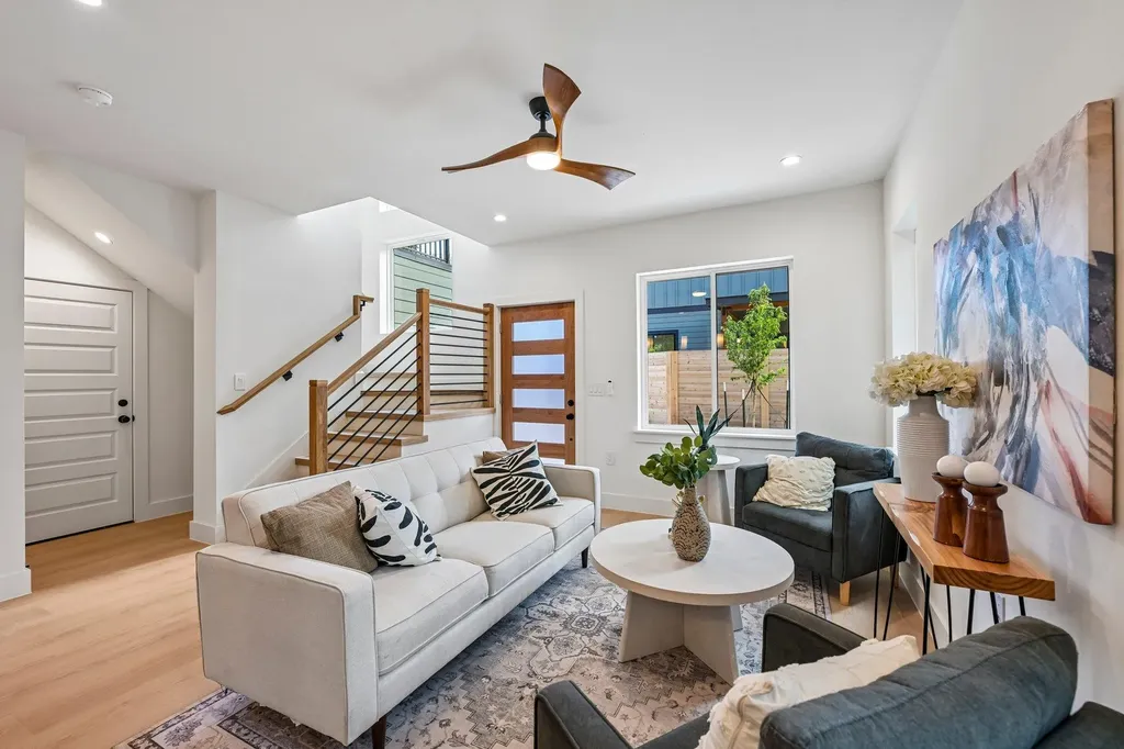 513 W Odell Street Austin TX 78752