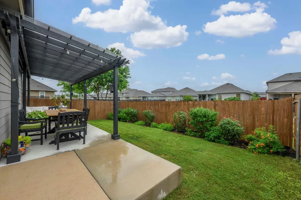 14204 Theodore Roosevelt Street Manor TX 78653