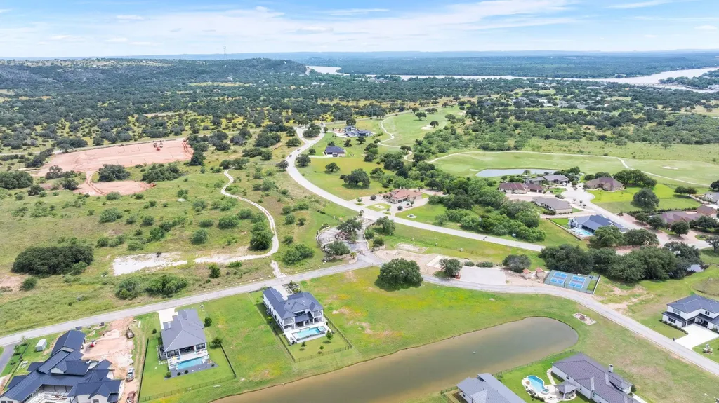 102 Summer Life Lane Kingsland TX 78639