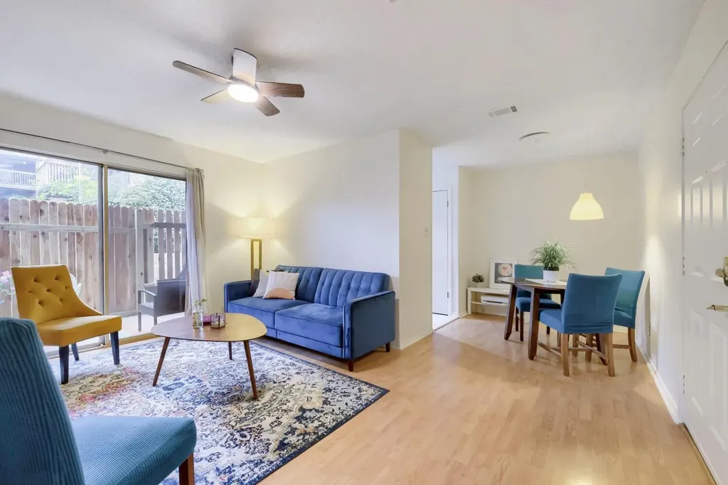 6903 Deatonhill Drive Austin TX 78745