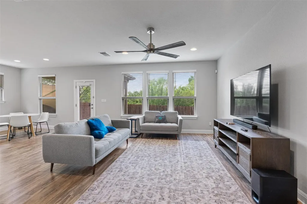 16008 Cessida Street Austin TX 78728