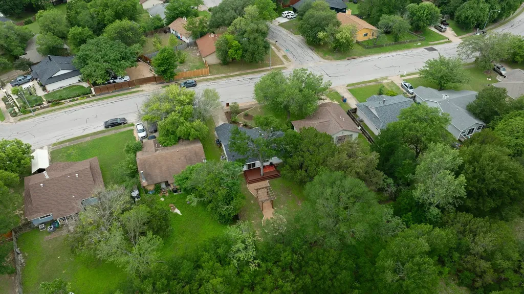 7609 Crystalbrook Drive W Austin TX 78724