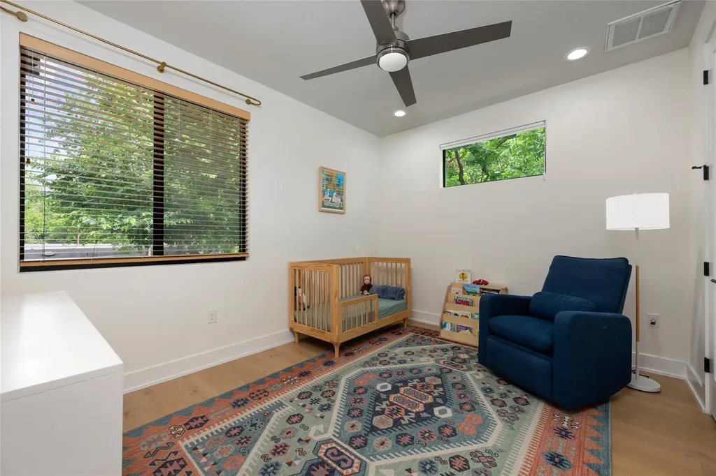1615 Holly Street Austin TX 78702