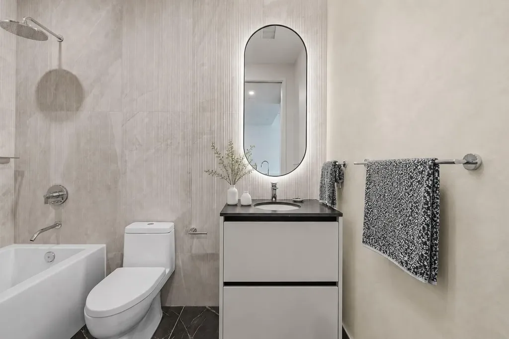 610 Davis Street Austin TX 78701